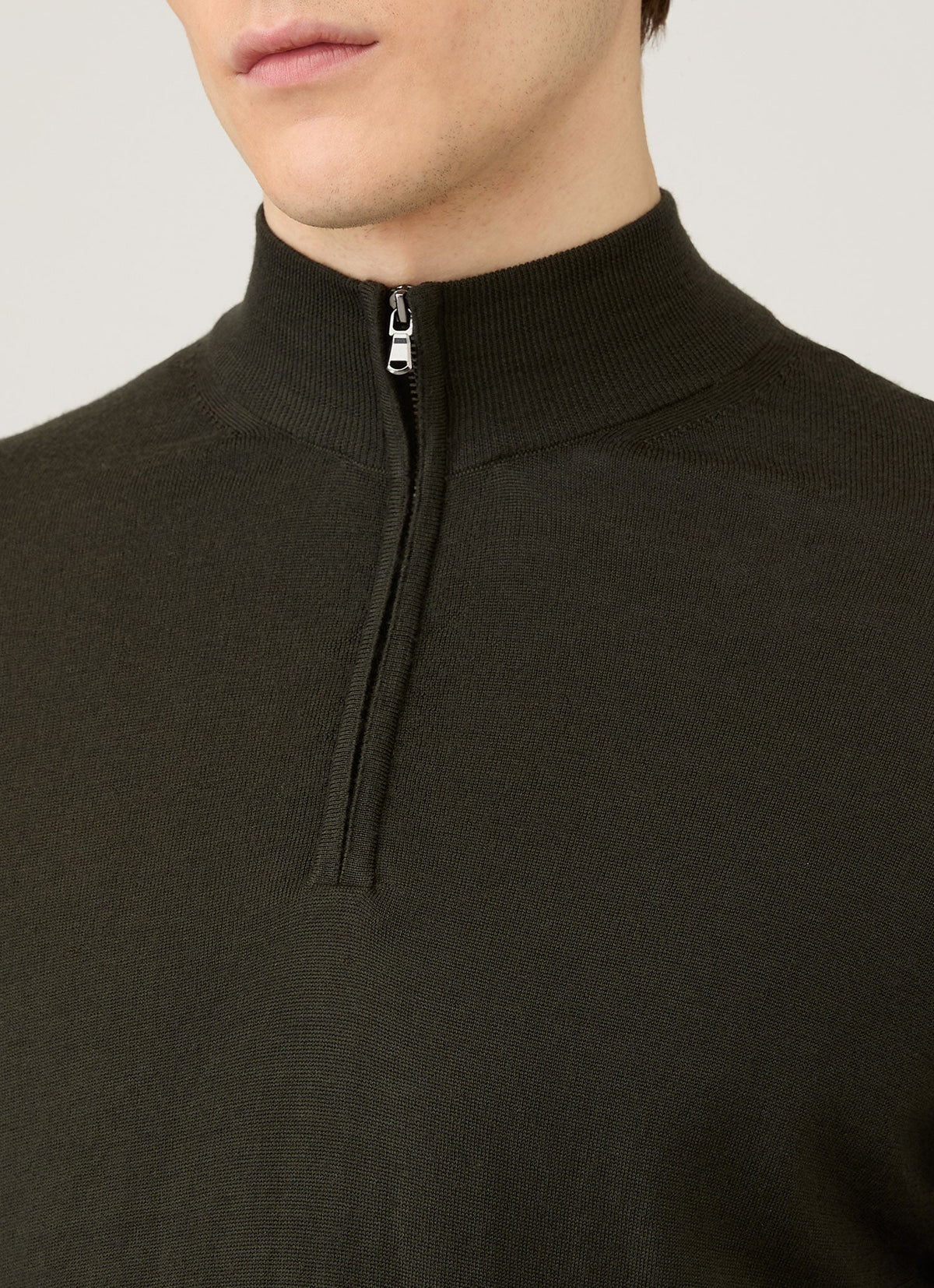 Mens Extra Fine Merino Zip Neck In Dark Green Mjum8116 Gnin