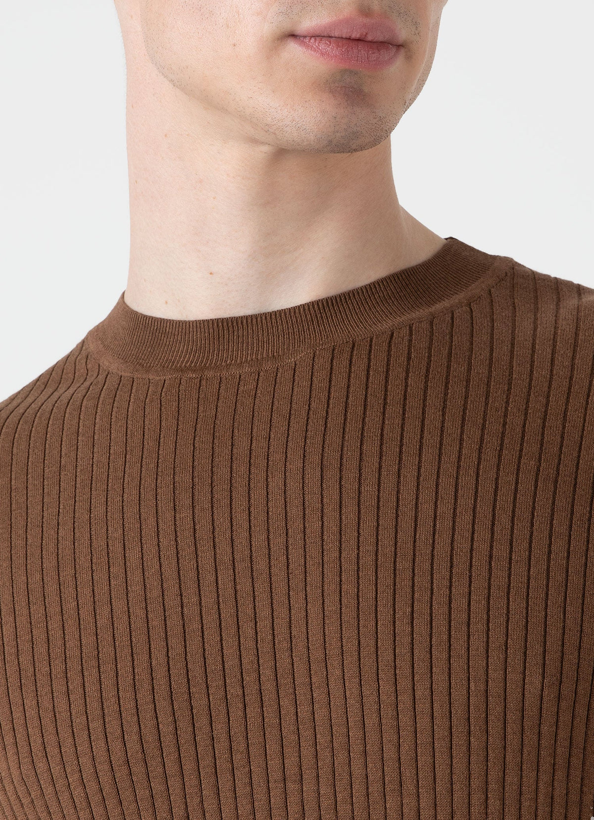 Mens Fine Rib Silk Cotton Tshirt In Dark Sand Mtsh8240 Brey