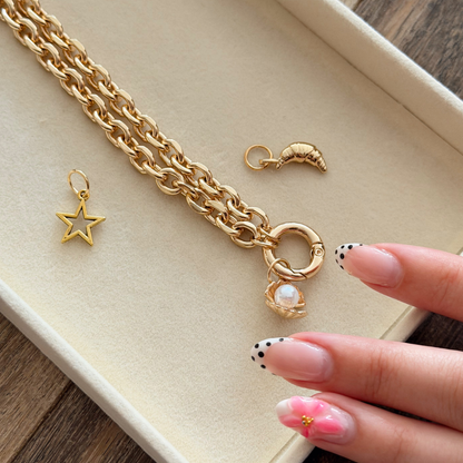 Charm - Star