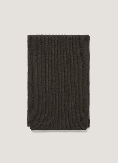Cashmere Ribbed Scarf in Dark Green