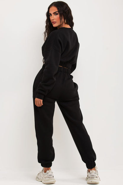 Crop Sweatshirt And Joggers Tracksuit Black