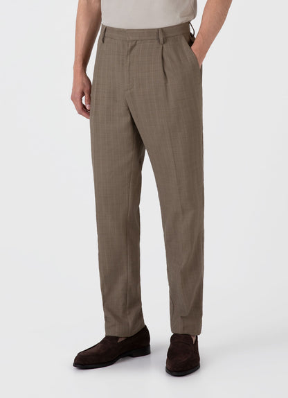 Mens Cotton Raffia Pleat Trouser In Dark Stone Mtrs3107 Whdc