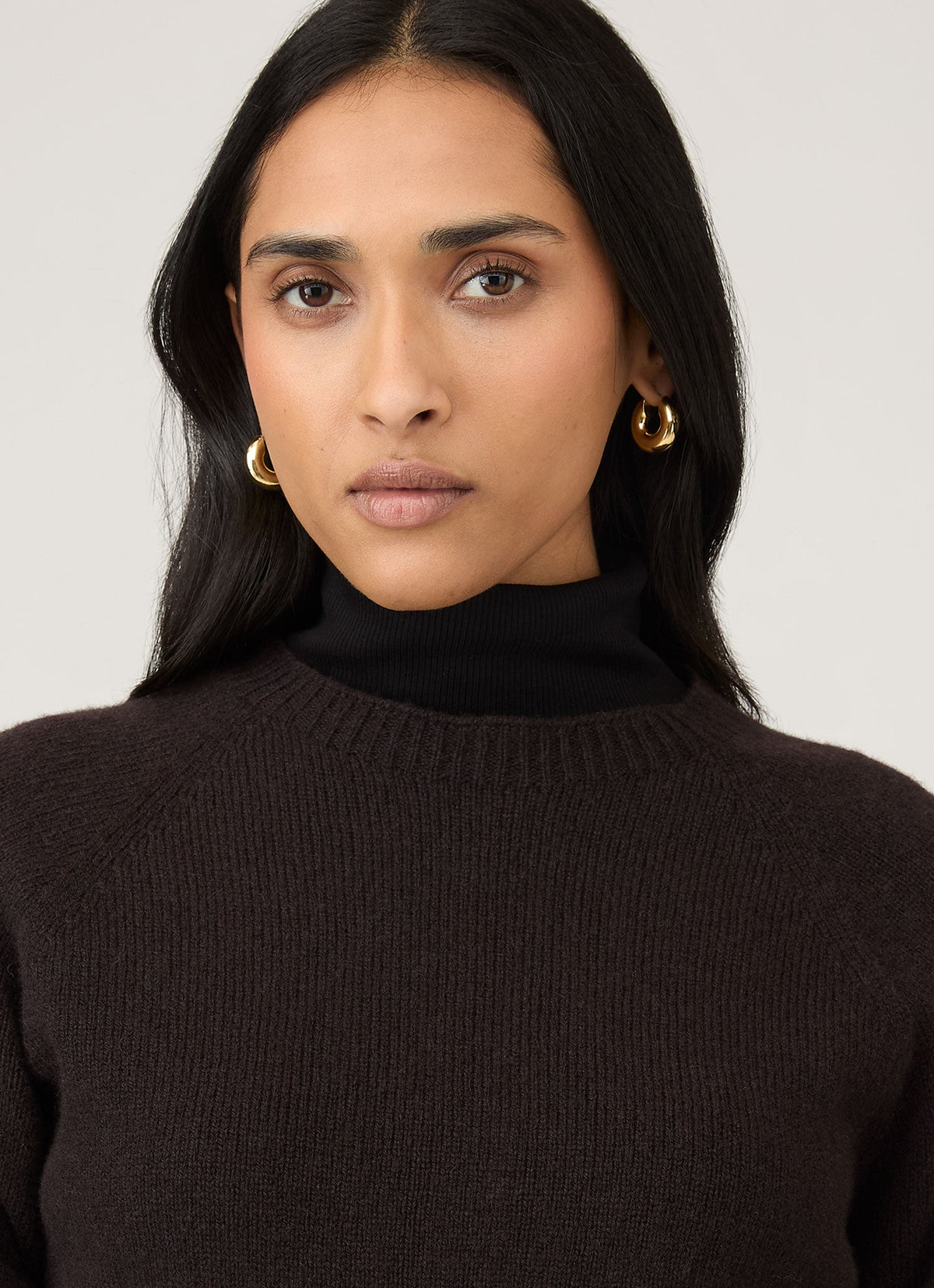 Womens Lambswool Crew Neck Jumper In Truffle Wjum8073 Brgd